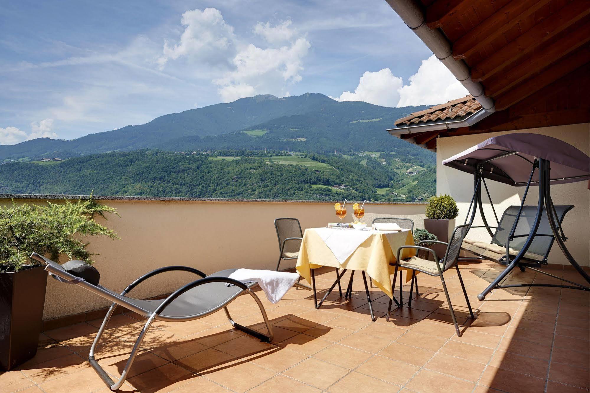 Hotel Millanderhof เบรสซาโนเน ภายนอก รูปภาพ
