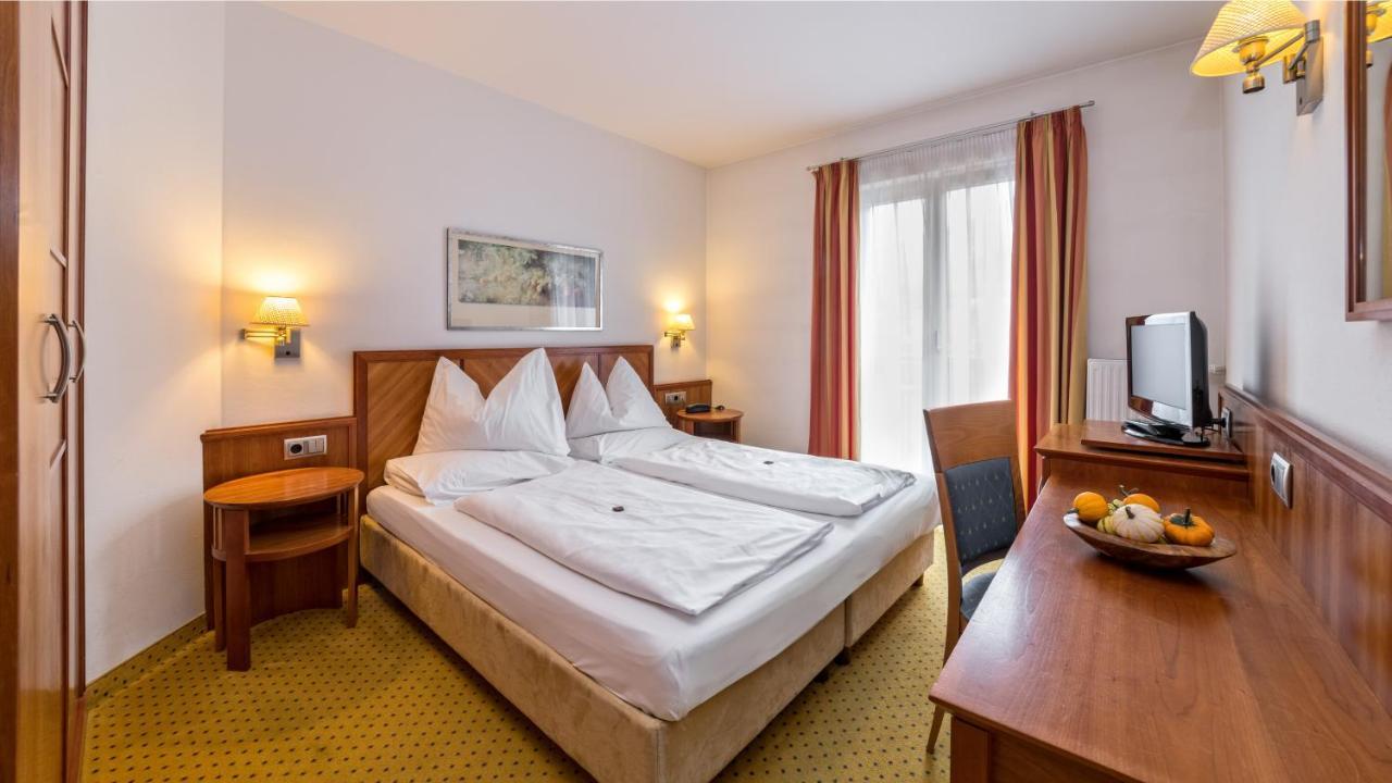 Hotel Millanderhof เบรสซาโนเน ภายนอก รูปภาพ